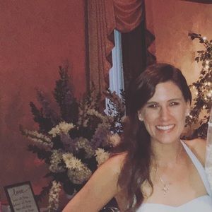 Meet your Posher, Devin